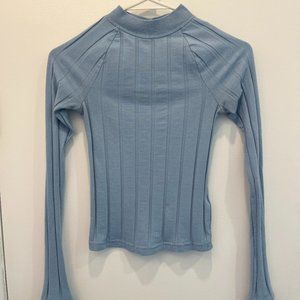 Long sleeve Blue Top